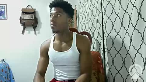 Snapshot of horneyguy2399 chatting on 01/19/25, 12:49 sugarbaby online show from 01/19/25, 12:49