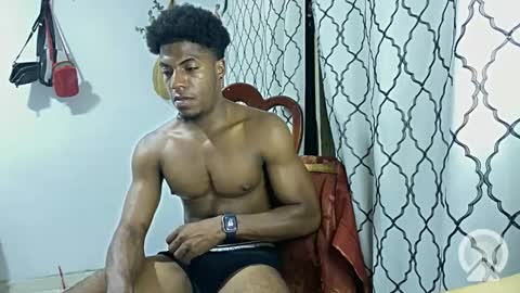 Snapshot of horneyguy2399 chatting on 03/08/25, 01:17 sugarbaby online show from 03/08/25, 01:17