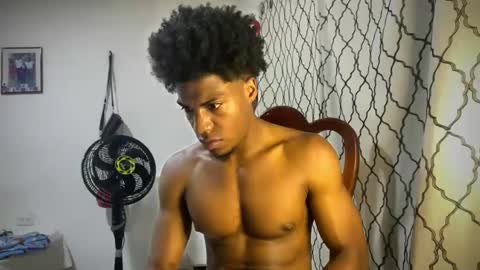 Snapshot of horneyguy2399 chatting on 09/14/25, 04:39 sugarbaby online show from 09/14/25, 04:39