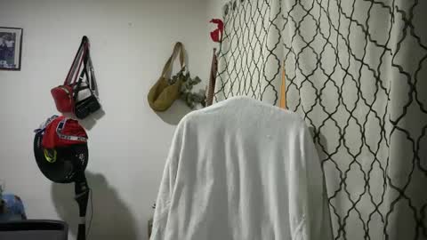 Snapshot of horneyguy2399 chatting on 09/28/25, 04:56 sugarbaby online show from 09/28/25, 04:56