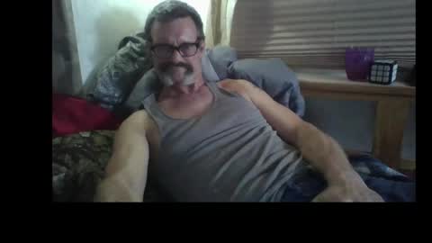 Snapshot of horneyjoe48 chatting on 04/08/26, 09:42 joey online show from 04/08/26, 09:42