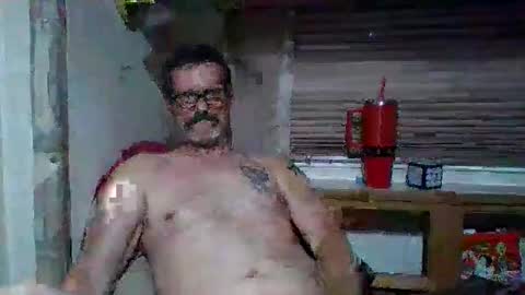 Snapshot of horneyjoe48 chatting on 06/06/26, 12:21 joey online show from 06/06/26, 12:21
