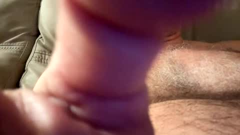 Snapshot of hornieecum chatting on 11/12/25, 02:45 hornieecum online show from 11/12/25, 02:45