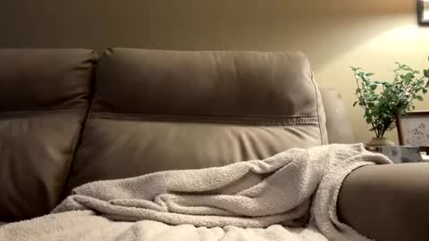 Snapshot of hornieecum chatting on 01/18/26, 01:04 hornieecum online show from 01/18/26, 01:04