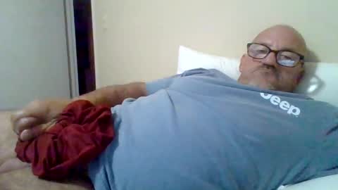 hensley online show from 09/08/25, 08:08