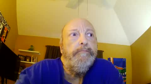 Horny4tit22368 online show from 08/05/26, 08:44