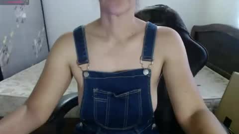 Snapshot of horny_and_daring chatting on 06/24/26, 11:31 horny and daring online show from 06/24/26, 11:31