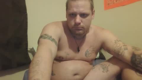 horny_cpl1981 online show from 11/01/25, 07:32