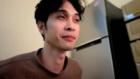 Snapshot of horny_eddie chatting on 10/11/25, 05:17 EDDIE online show from 10/11/25, 05:17