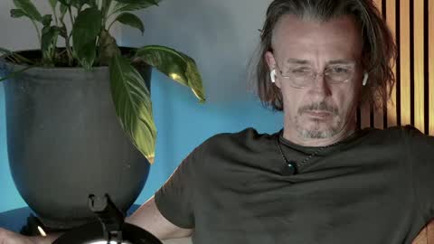 Snapshot of horny_edgucated chatting on 04/16/26, 07:36 horny_edgucated online show from 04/16/26, 07:36