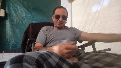 Snapshot of horny_funtime chatting on 04/06/26, 01:03 James online show from 04/06/26, 01:03