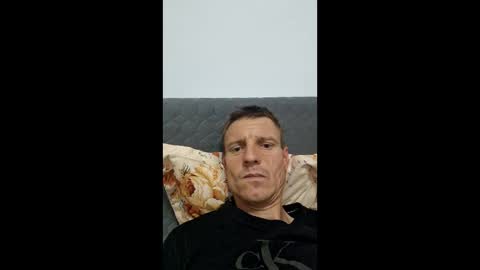 Snapshot of horny_guy4you chatting on 05/04/26, 05:58 albert online show from 05/04/26, 05:58
