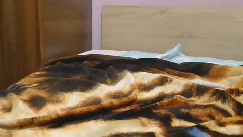 Serena online show from 02/22/25, 05:57