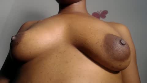 Iris online show from 11/17/25, 07:30