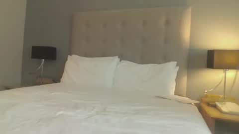 horny_jay86 online show from 10/05/25, 04:05