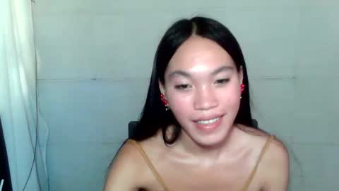 Snapshot of horny_lory chatting on 05/06/26, 01:25 baninay online show from 05/06/26, 01:25