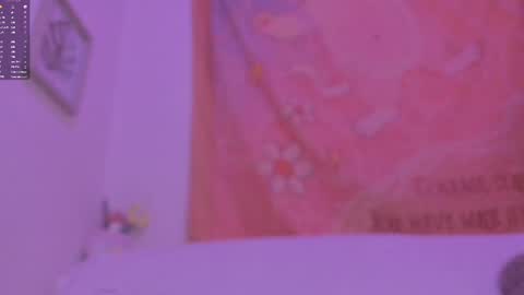 The girl with butterfly lips online show from 02/15/25, 04:14