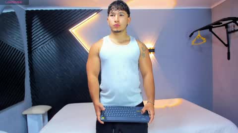 Snapshot of horny_nick18 chatting on 04/23/26, 11:20 horny_nick18 online show from 04/23/26, 11:20