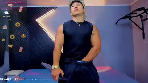 Snapshot of horny_nick18 chatting on 06/26/26, 01:48 horny_nick18 online show from 06/26/26, 01:48