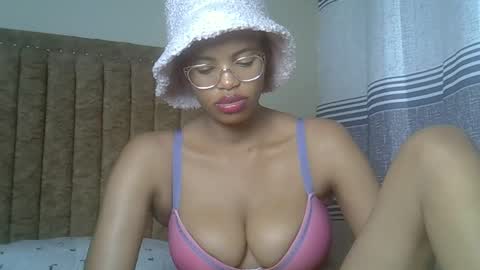 horny_sexy_baby online show from 01/15/26, 02:21