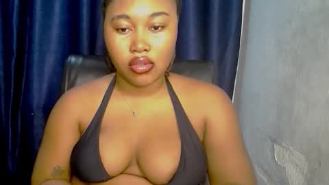 Miss Zanele online show from 11/23/25, 12:38