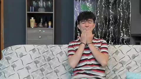 Snapshot of horny_twinks_guys chatting on 03/11/25, 10:09 Alex and Camilo online show from 03/11/25, 10:09