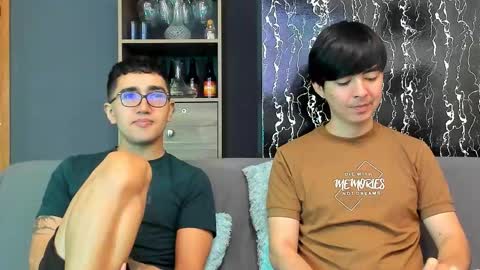 Alex and Camilo online show from 02/01/26, 03:43
