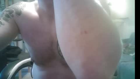 Snapshot of hornyandi1981 chatting on 03/19/26, 07:56 Andi online show from 03/19/26, 07:56