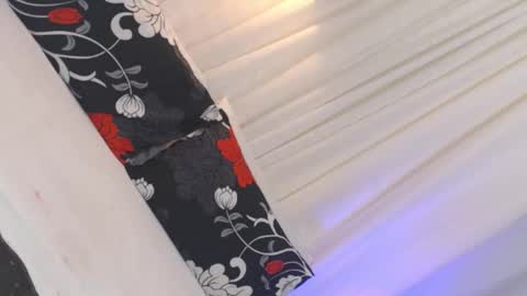 Snapshot of hornyangelts chatting on 09/24/25, 05:27 angel online show from 09/24/25, 05:27