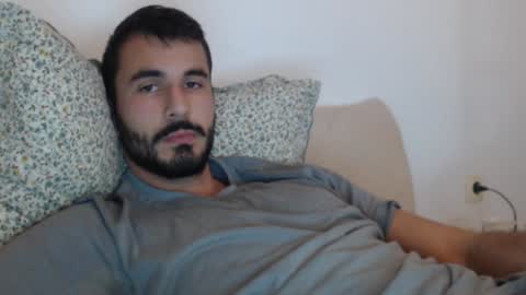 Snapshot of hornyasfuckk33 chatting on 12/04/24, 07:34 hornyasfuckk33 online show from 12/04/24, 07:34