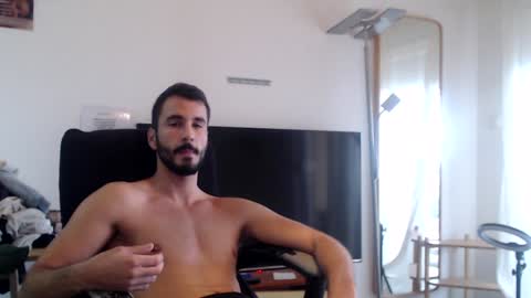 Snapshot of hornyasfuckk33 chatting on 12/08/24, 12:41 hornyasfuckk33 online show from 12/08/24, 12:41