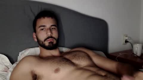 Snapshot of hornyasfuckk33 chatting on 10/18/25, 07:25 hornyasfuckk33 online show from 10/18/25, 07:25