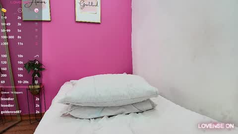 Khloe  online show from 02/19/25, 10:53