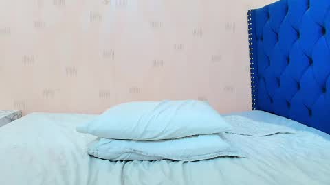 Khloe  online show from 03/02/25, 03:48