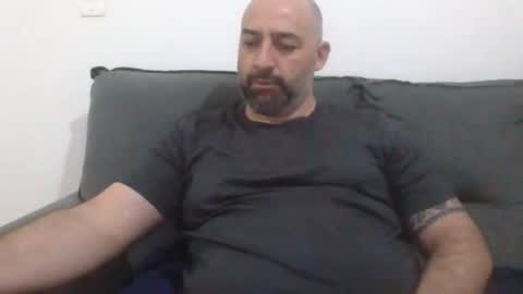 Snapshot of hornybastardmanx chatting on 04/14/26, 12:11 hornybastardman online show from 04/14/26, 12:11