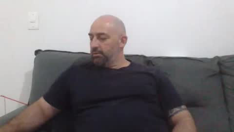 Snapshot of hornybastardmanx chatting on 04/17/26, 11:57 hornybastardman online show from 04/17/26, 11:57