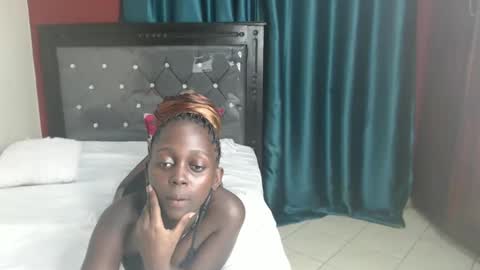 Bella online show from 12/20/24, 02:52