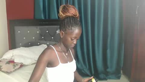 Bella online show from 12/30/24, 04:19