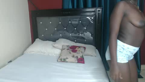 Bella online show from 03/08/25, 07:20