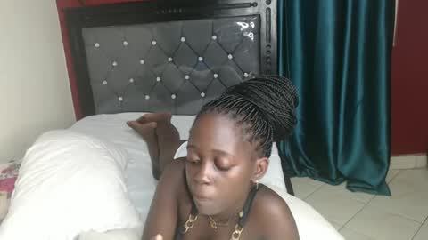 Bella online show from 03/10/25, 12:18