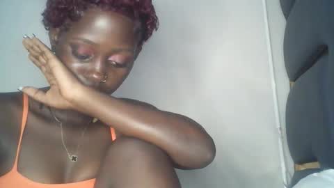 Snapshot of hornybella84 chatting on 04/08/26, 08:14 Bella online show from 04/08/26, 08:14