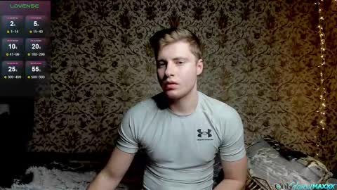 Max online show from 12/03/25, 02:04