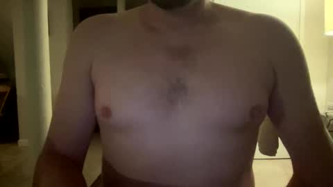 Snapshot of hornybottomdaddy chatting on 01/17/25, 12:42 hornybottomdaddy online show from 01/17/25, 12:42