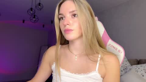 Sonya online show from 01/04/25, 09:31