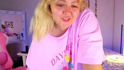 Snapshot of hornycakee chatting on 03/01/26, 11:34 HornyCakee online show from 03/01/26, 11:34