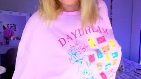 Snapshot of hornycakee chatting on 03/05/26, 08:54 HornyCakee online show from 03/05/26, 08:54