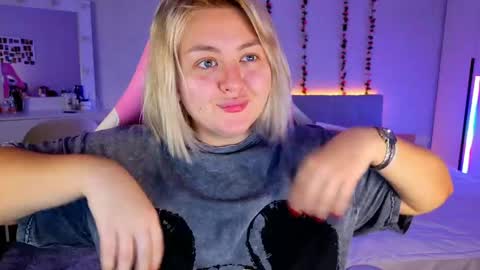 Snapshot of hornycakee chatting on 04/09/26, 10:31 HornyCakee online show from 04/09/26, 10:31