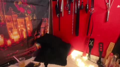 Snapshot of hornydahiana chatting on 12/13/24, 06:31 Mia Dahianaa 2 hornydahianax online show from 12/13/24, 06:31