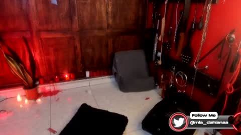 Snapshot of hornydahiana chatting on 02/05/25, 12:53 Mia Dahianaa 2 hornydahianax online show from 02/05/25, 12:53