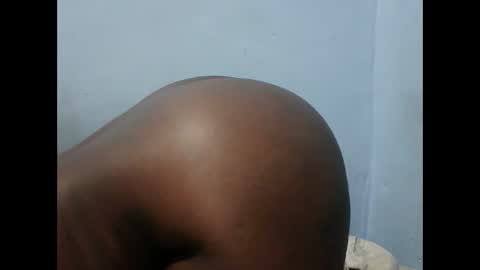 hornydrop_ online show from 10/25/25, 02:41